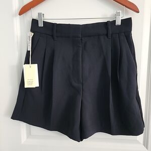 ARITZIA Wilfred Effortless Pleated Dress Shorts Black Size 10 Pockets  NWT
